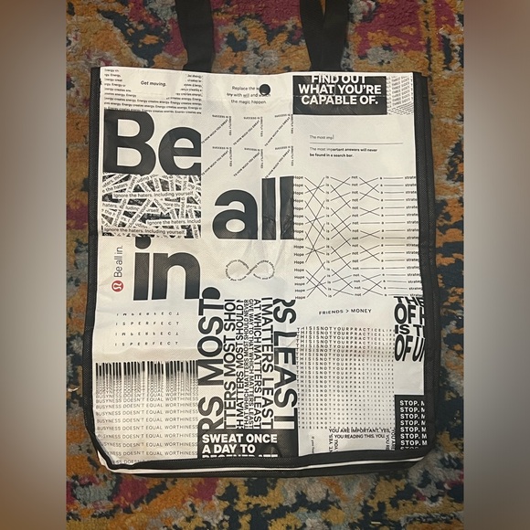 Lululemon Limited Edition White & Black Large Tote Bag - Picture 6 of 12